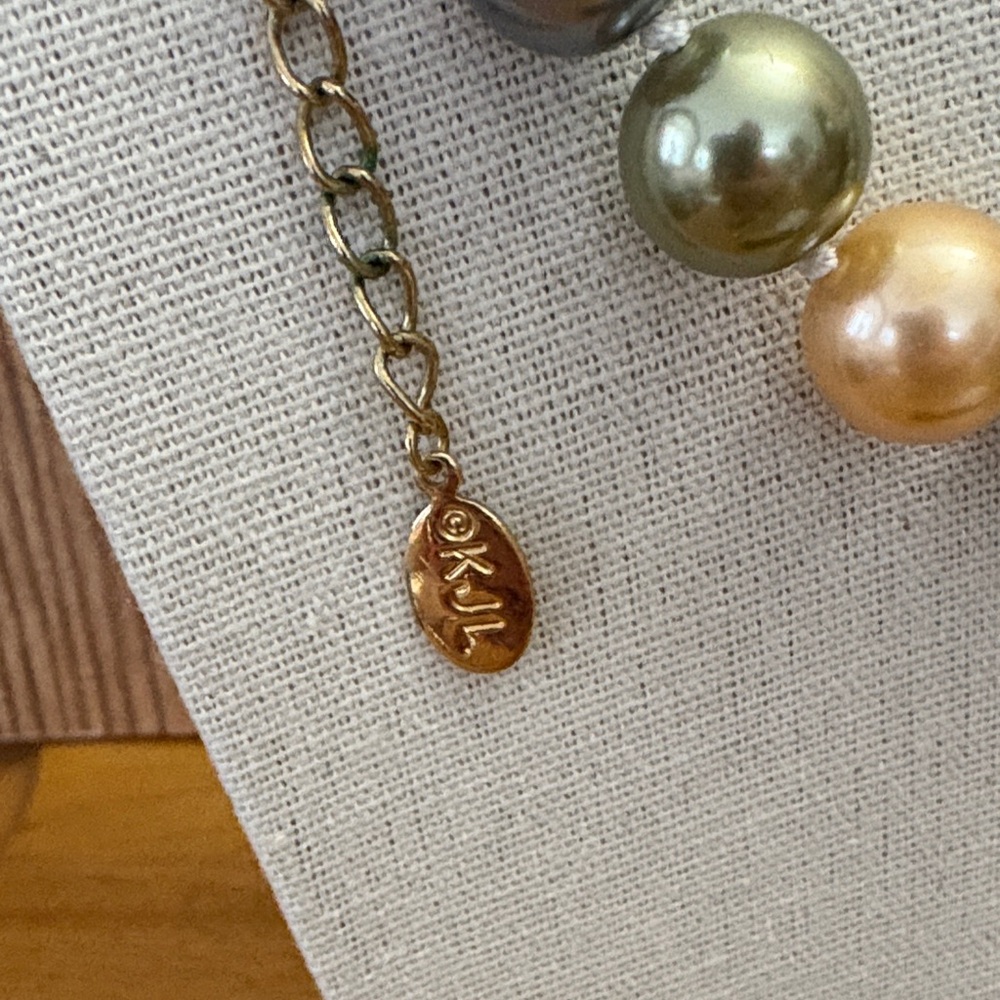 Kenneth Jay Lane KJL 2009 Inaugural First Lady Faux Pearl Pastel Necklace 14mm - Picture 4 of 9